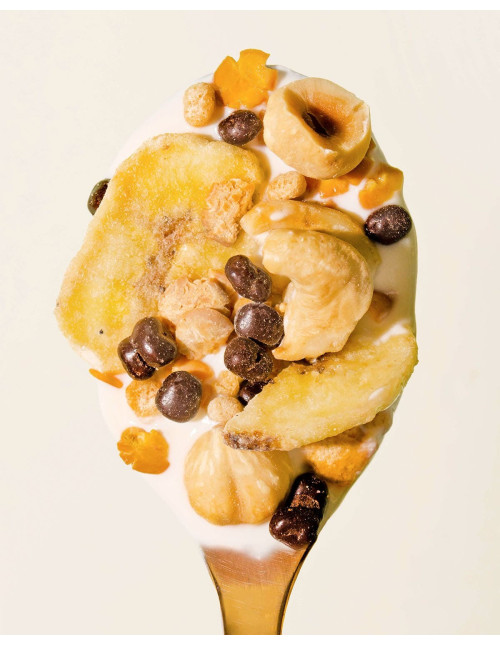 Muesli proteico de chocolate, plátano y frutos...