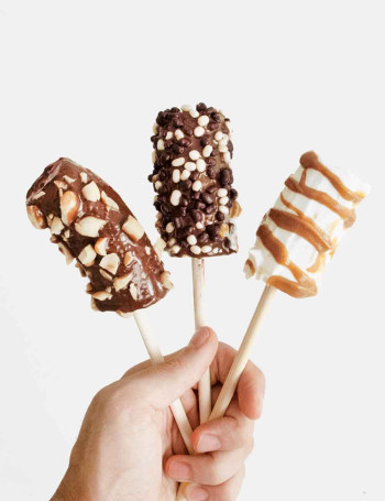 Protein Crunch Cookies and Cream by Body Genius 2