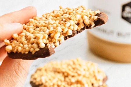 Galletas de quinoa hinchada